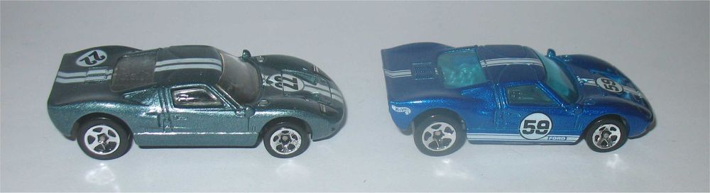 Hot Wheels - 2 Ford GT-40 (1999 e 2007)