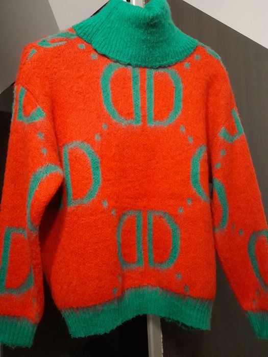 Sweterek damski.Polecam