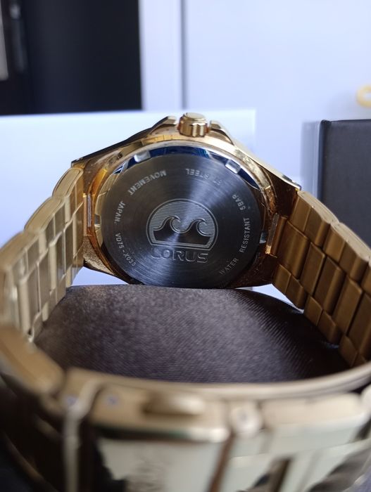 LORUS zegarek damski duży(koperta 38mm), złoty, jak nowy