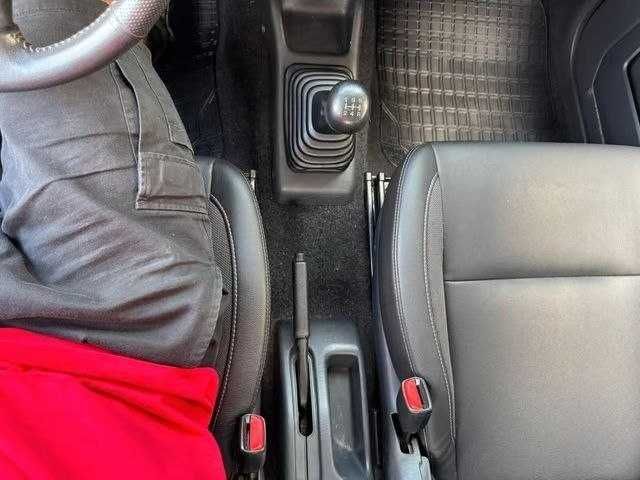 Suzuki Jimny 2011...