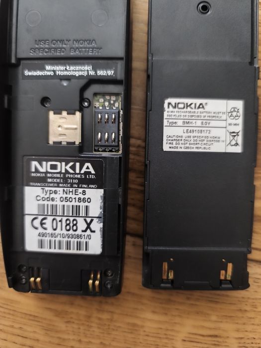 Продам Nokia 3110+ зарядка  оригінал .