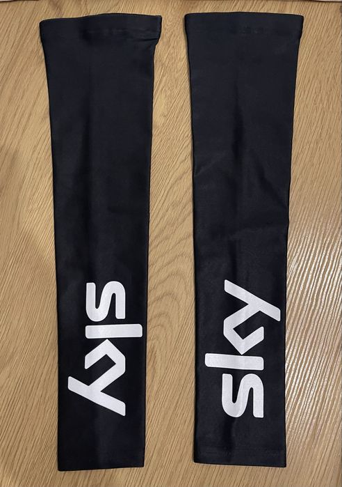 Camisola manguitos Luvas de verao da equipa SKY tamanho um L