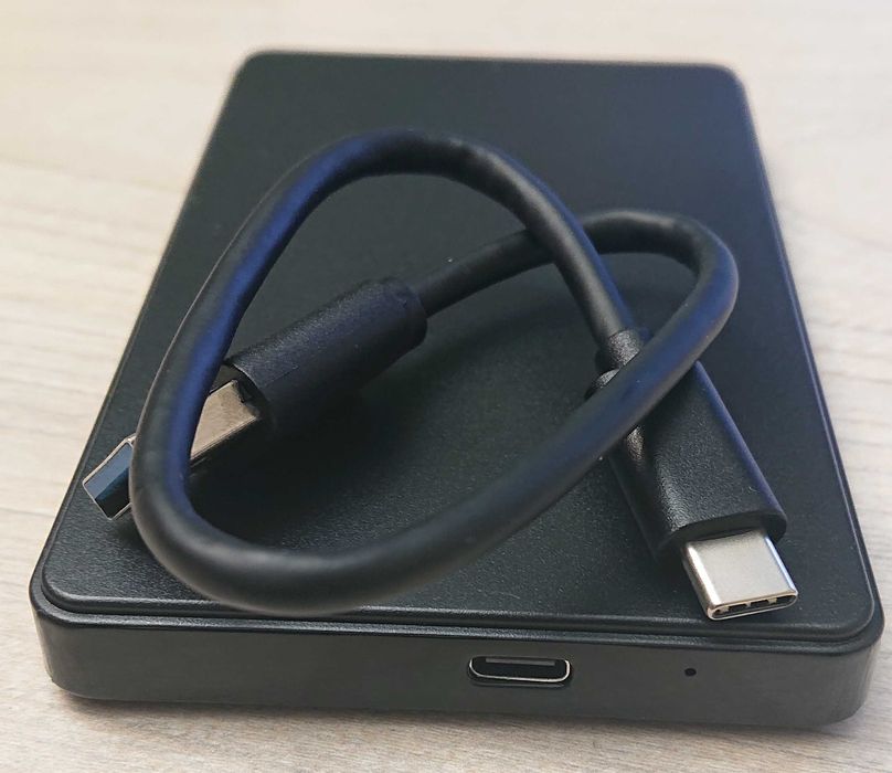 Внешний жесткий диск 500 Gb/1 Tb