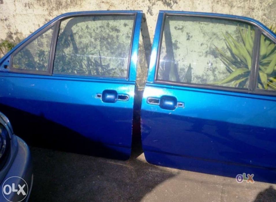 Portas com vidros elétricos G40