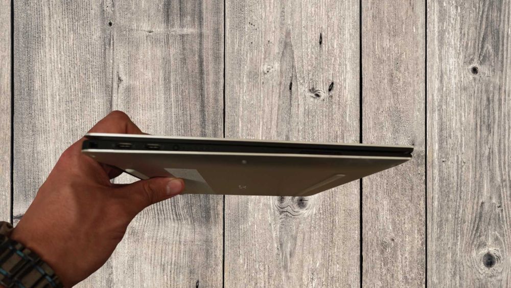 Ультрабук Dell XPS 13 7370 IPS 13.3" 4K touch i7-8550U/16Gb/256SSD