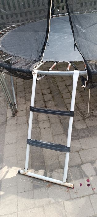 Trampolina ogrodowa 3m
