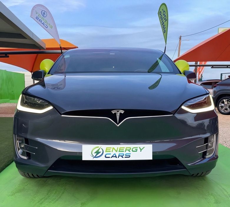 Tesla Model X 100D