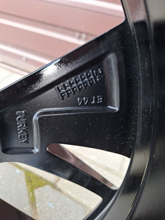 Felga aluminiowa vw Passat b9 8jNx19