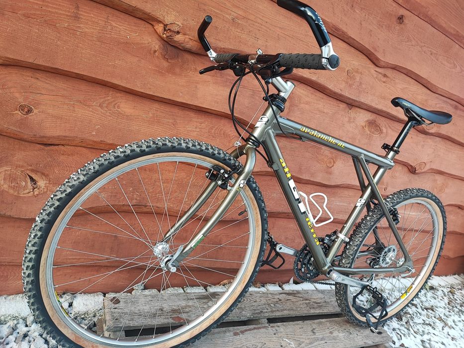 Rower górski GT Avalanche AL 26" Shimano Deore XT LX DX Retro MTB