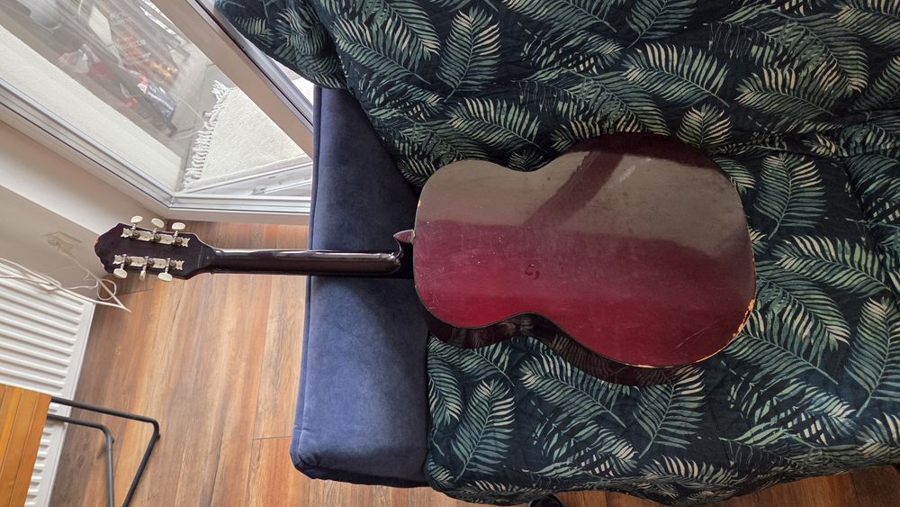 Gitara akustyczna Defil