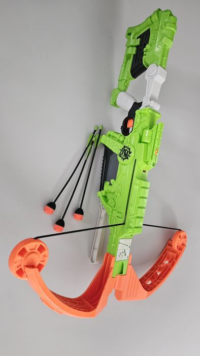 Nerf zombie strike kusza
