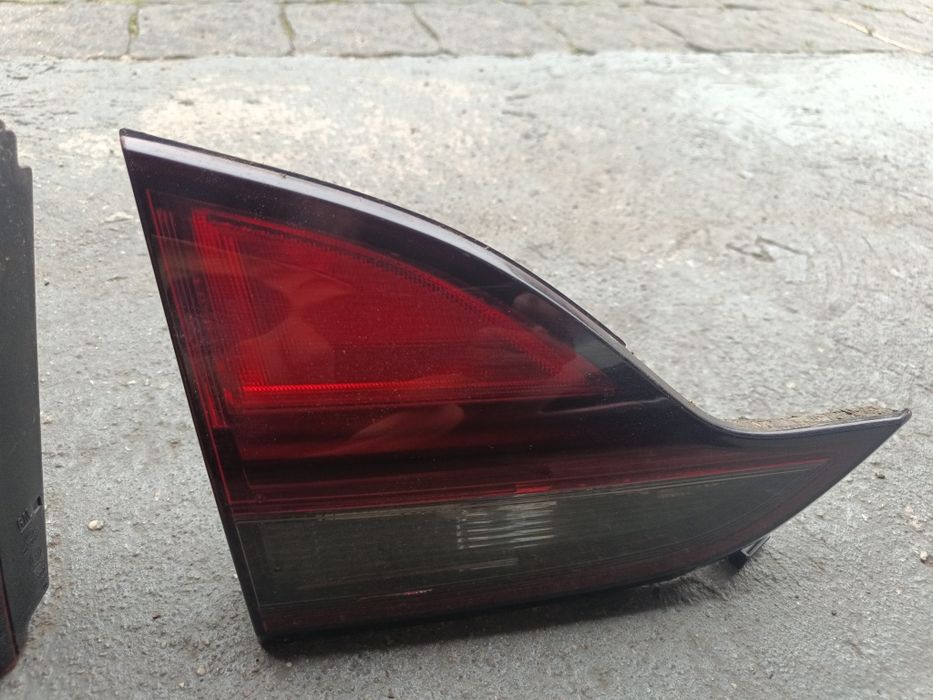 Opel Zafira C lampy klapy bagażnika lewa prawa