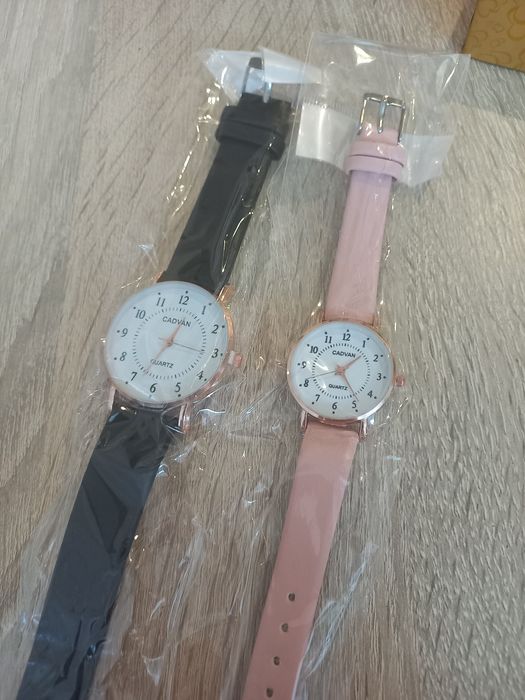 Zestaw dwóch zegarków matchy matchy