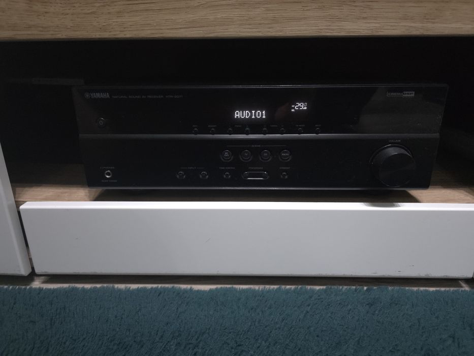 Yamaha HTR 2071 + NS-SWP40