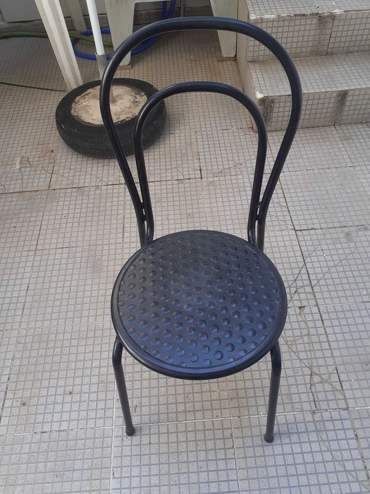 Mesa com cadeiras