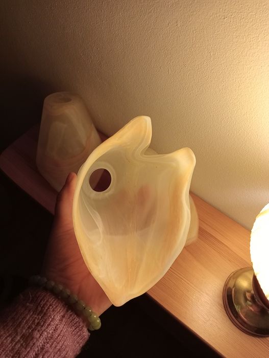 Klosze 3 sztuki jasne ,grube szkło, żarówka E14