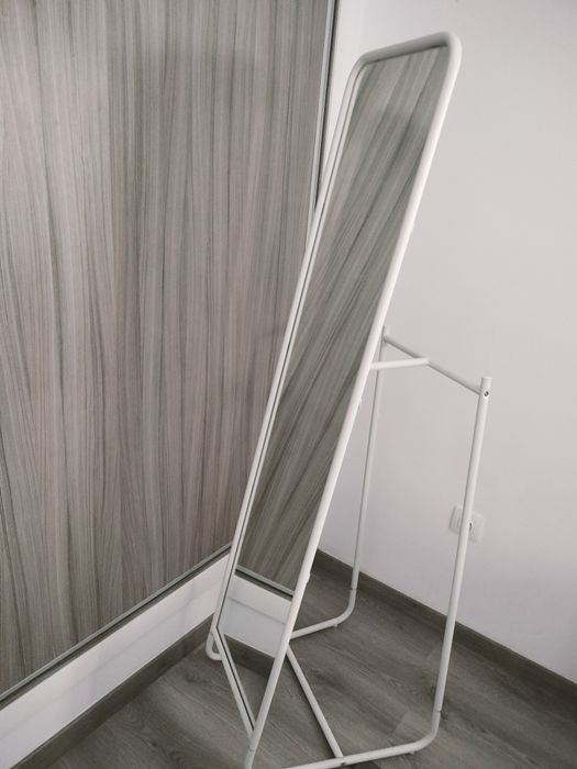 Espelho de pé,branco Knapper