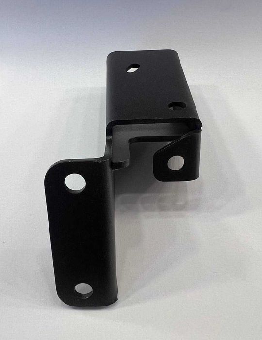 Кронштейн опора крепеж педали сцепление Trafic Vivaro Primastar 01-14р