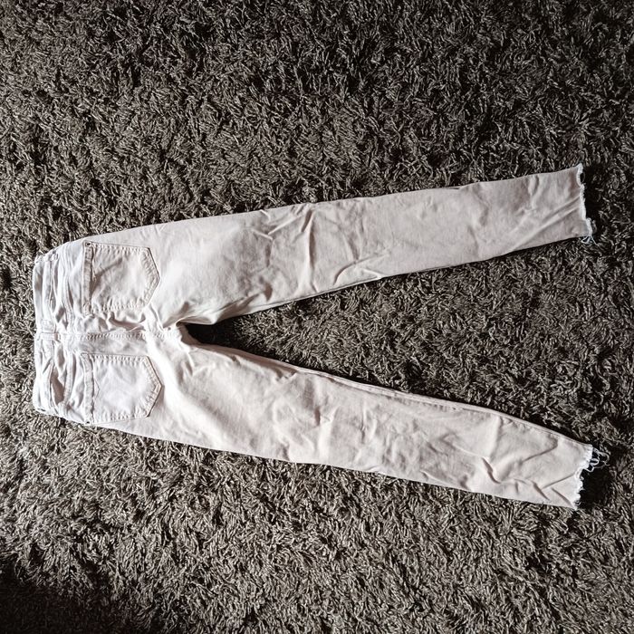 Spodnie Slim Fit z rozcięciami r.XS Sinsay