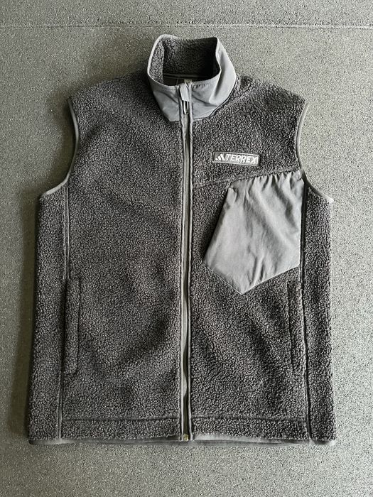 NOVO Colete em Fleece Adidas Xploric Terrex