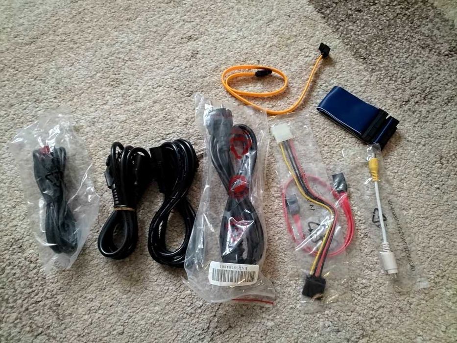 Zestaw kabli zasilających IEC i nie tylko