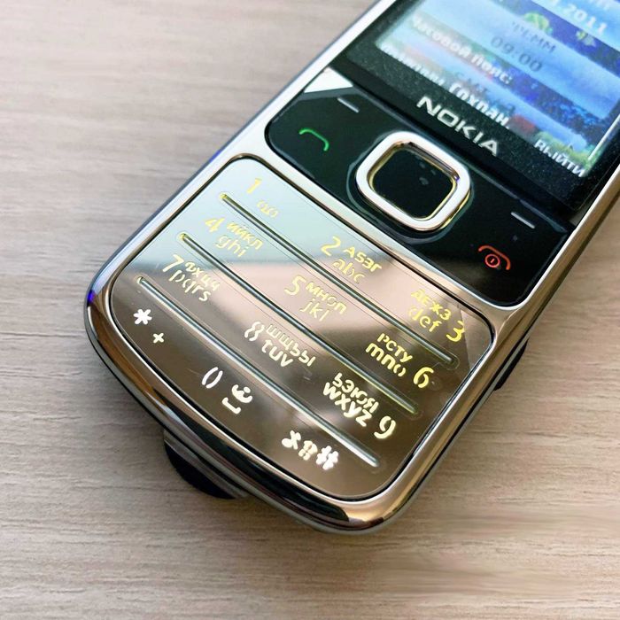Продам Мобільний телефон Nokia 6700c. Ідеальний стан! 2009 рік.