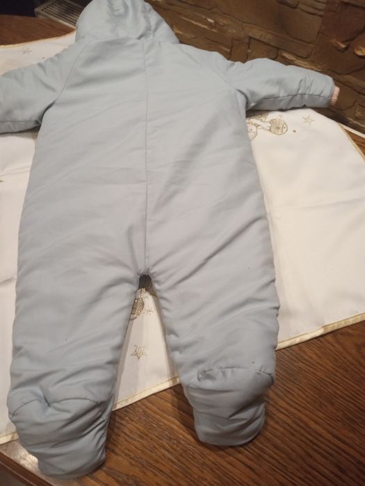 Kombinezon dziecięcy rozmiar 62-68
