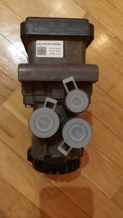 Одноканальний кран EBS  MAN TGA TGS TGX K021204N00