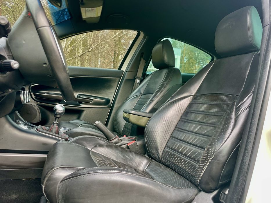 Alfa Romeo Giulietta Tourismo*LIFT *DNA * NaVi * SkÓrA * FrAncja