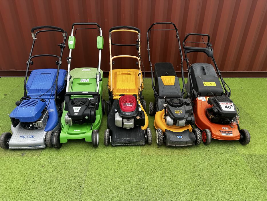 Pakiet sprawnych kosiarek spalinowych 25 szt.