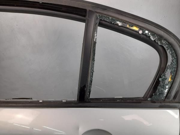 Porta trás esquerda RENAULT Laguna III (BT0/1)