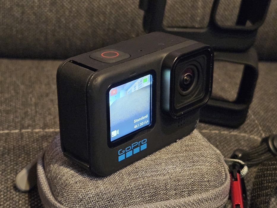 GoPro 10 BLACK, 4 baterie, duże wyposażenie, gratisy,