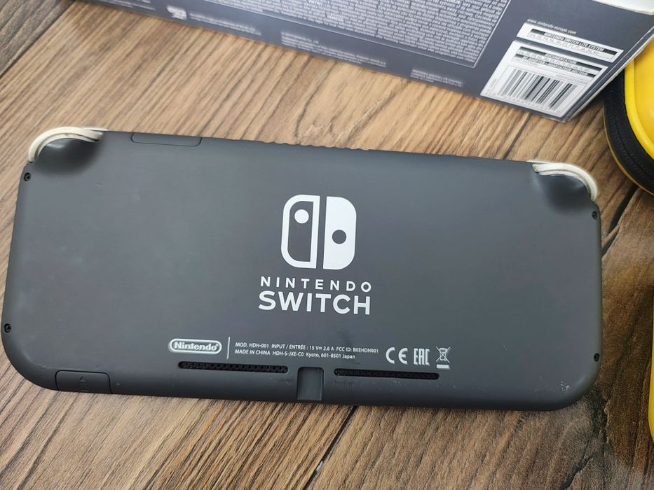 Nintendo switch lite