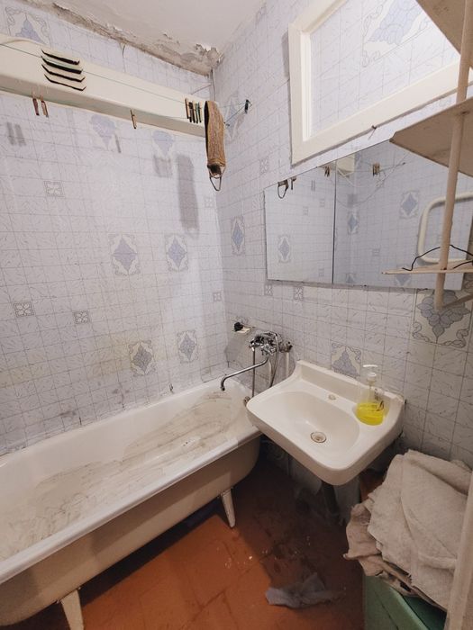 2--х комн. квартира Даманский, улучшенной планировки, 2-й этаж, не угловая, не проходная