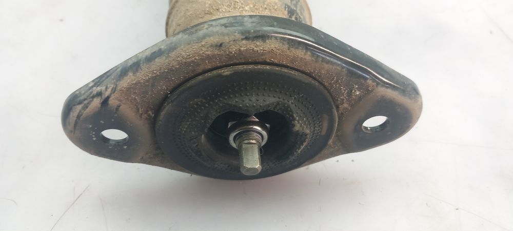 Amortecedor trás direito NISSAN Micra V (K14)