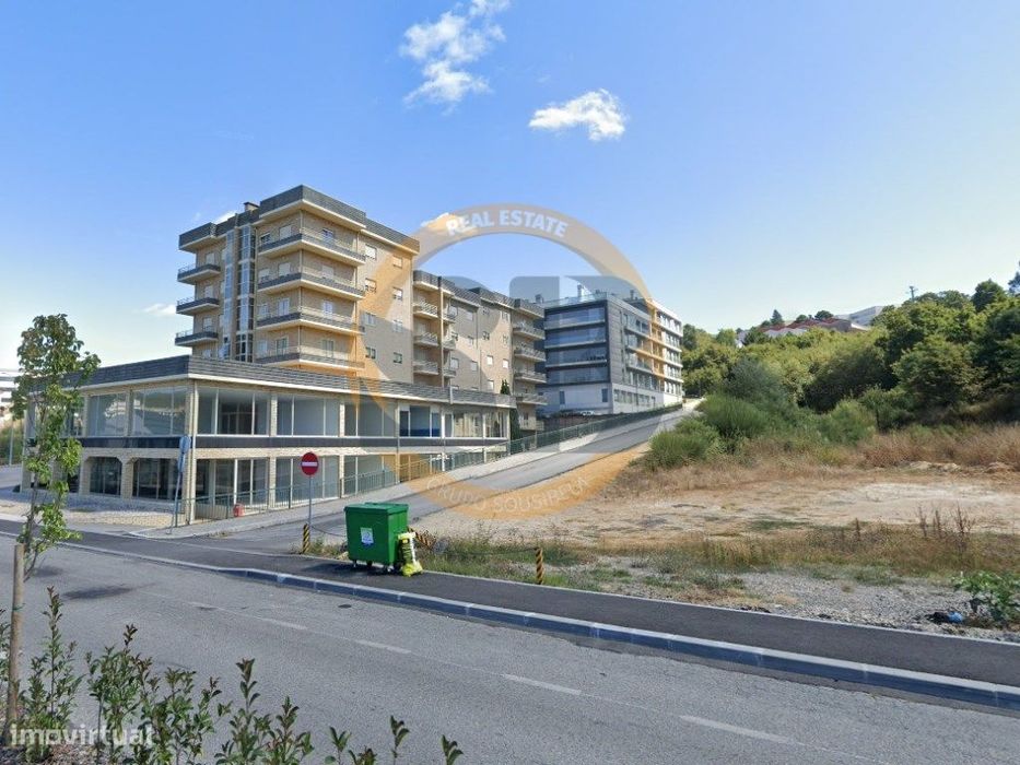 Edifício Comercial Vale de Cambra