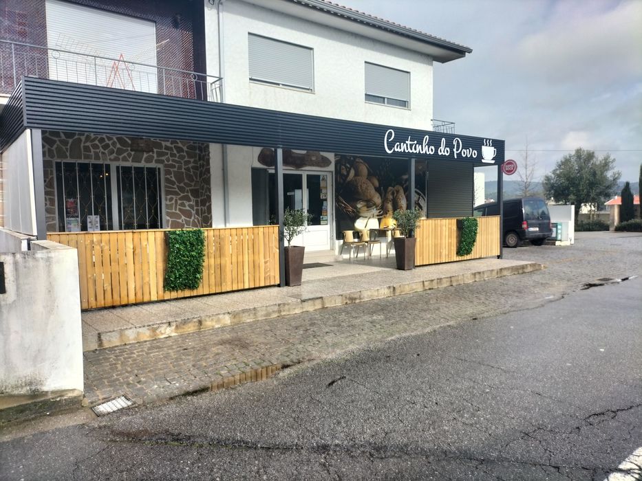 Café equipado para arrendamento
