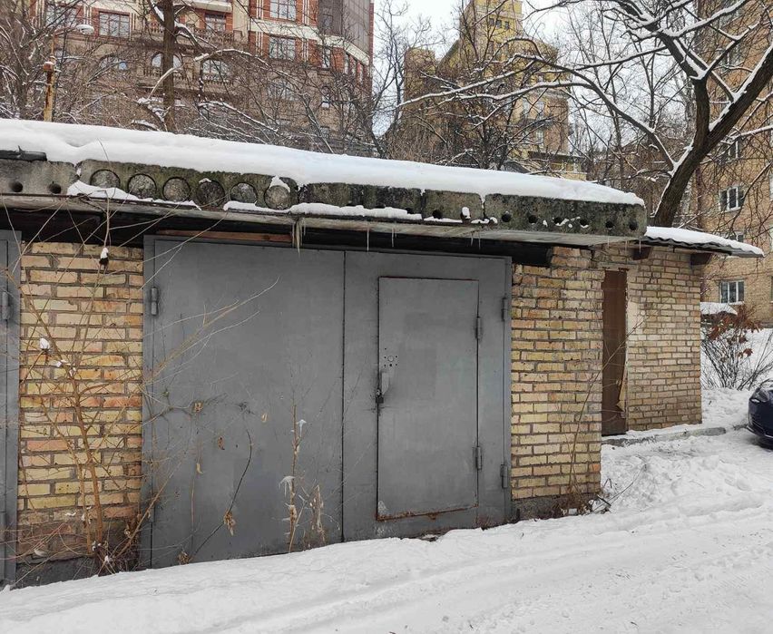 Капітальний гараж 16.3 м² Київ, Центр