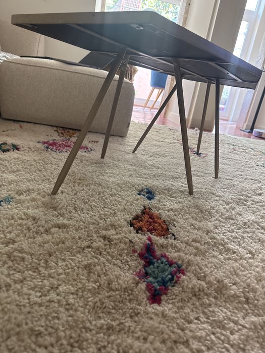 Mesa de Centro madeira e metal - marca AREA