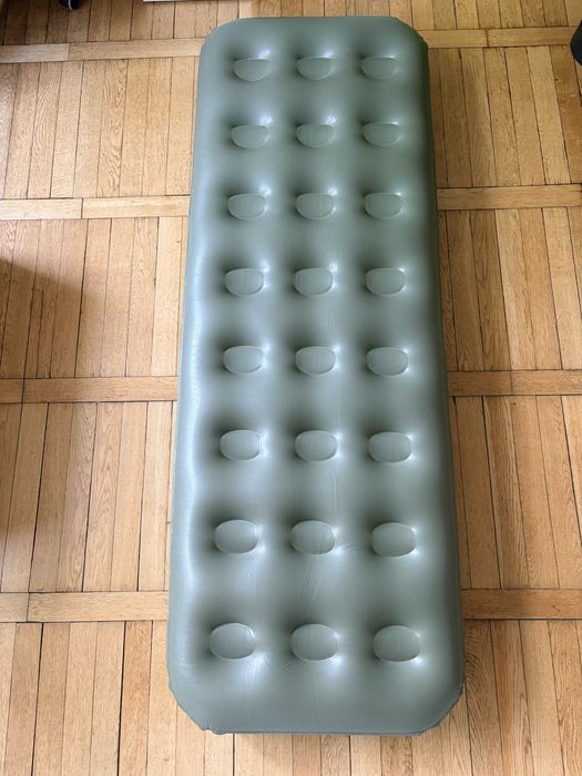 Materac jednoosobowy Coleman Comfort Bed Single jak nowy