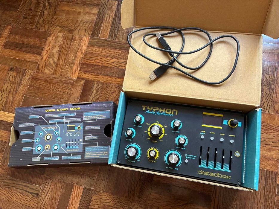 Dreadbox Typhon Sintetizador analógico, com caixa, aceito trocas