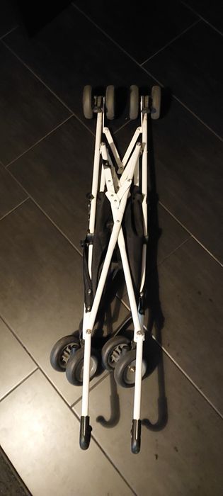 Carro crianca preto