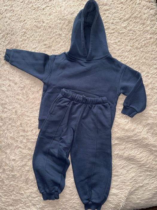 Костюм zara на мальчика  3-4 года 98-104