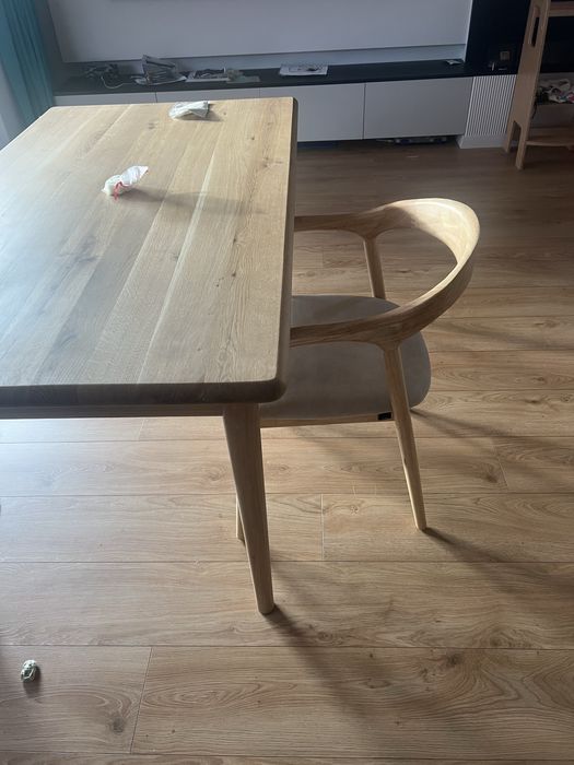 6 drewnianych krzesel