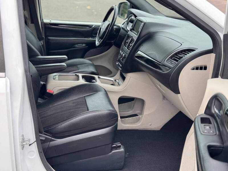 2020 Dodge Grand Caravan