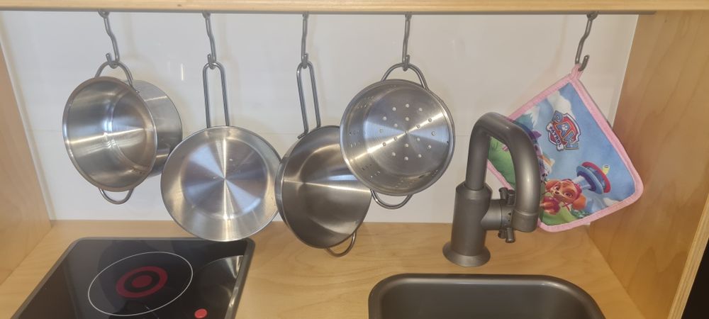 Cozinha de madeira infantil