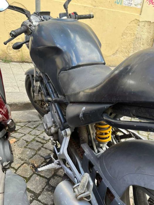 Ducati Monster 620 Dark 2004 — belíssima, precisa de amor