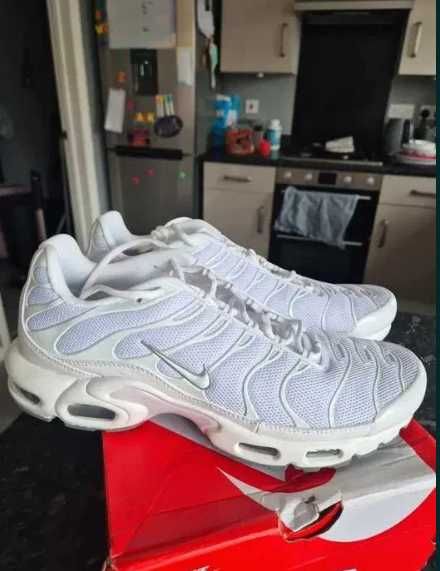 Air_Max_TN_Plus_białe_rozmiar37.5