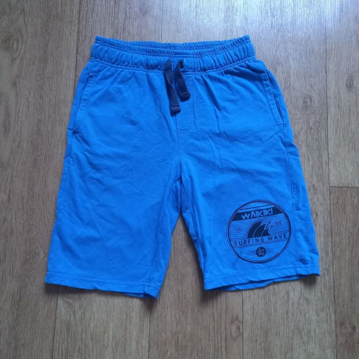 Комплект: футболка H&M и шорты OVS на 11-12 лет, 146-152 см.