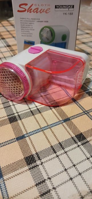 Машинка для снятия катышков.